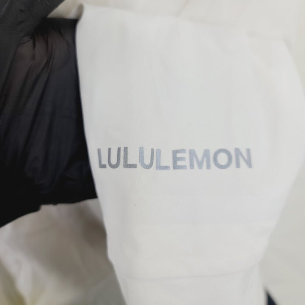 Lululemon Women's White Goal Smasher Slim Hooded Run Performance Jacket Sz 10 - Picture 6 of 10